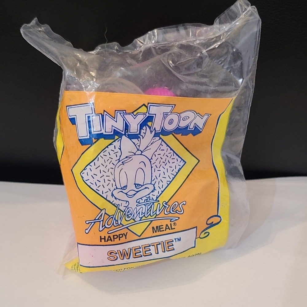 1992 McDonald's Tiny Toon Adventures Sweetie Happy Meal Toy-NIP Vintage New